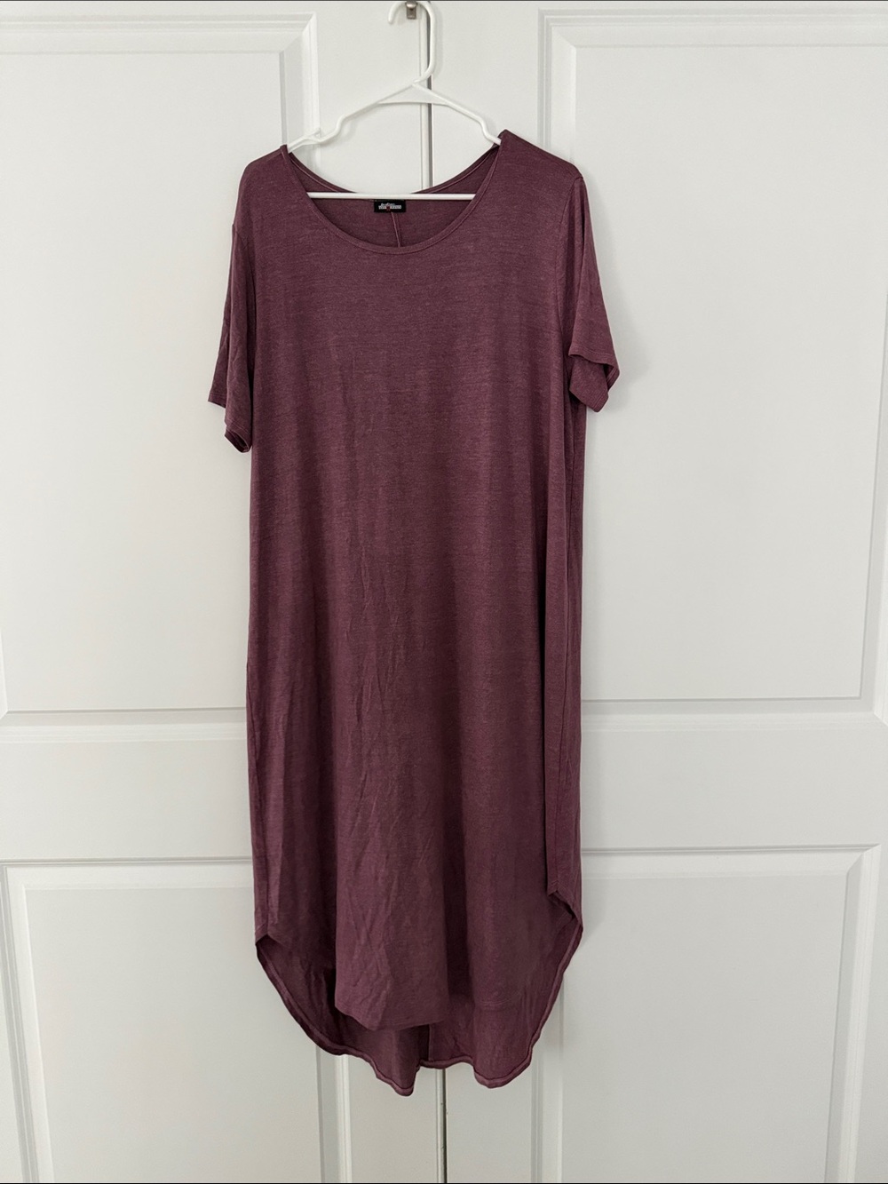 Fashion Magazine Mauve High-Low Scoop Neck Midi Dress